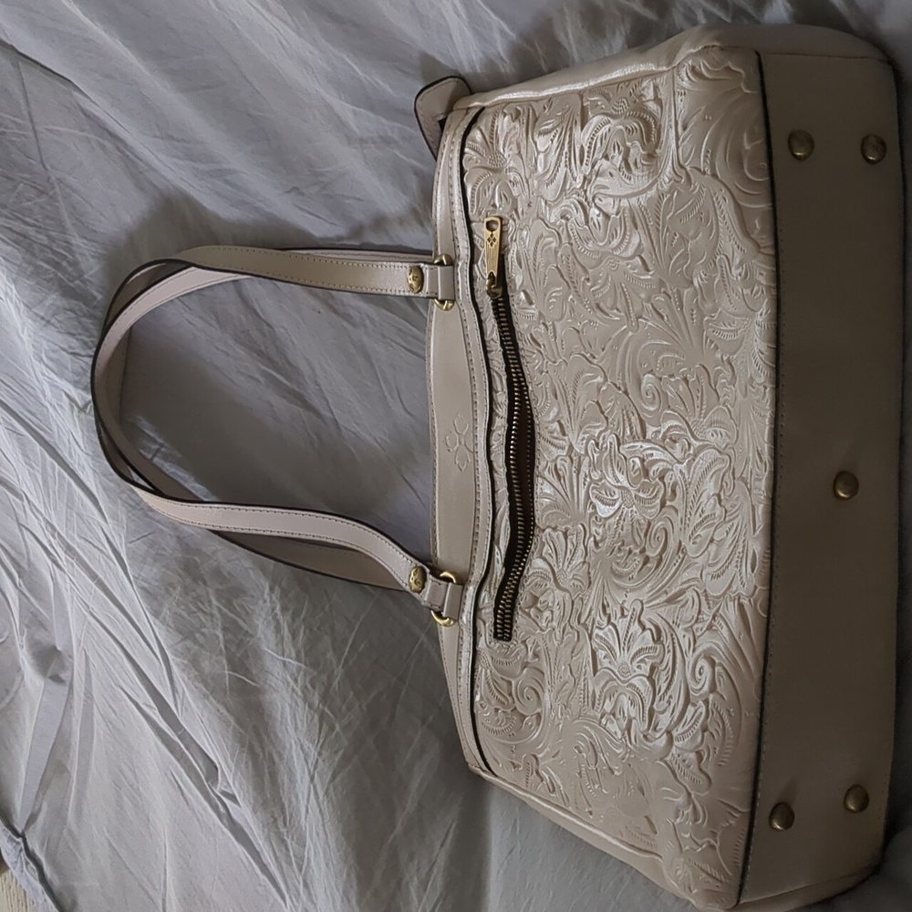 Patricia Nash embossed leather shoulder bag off white